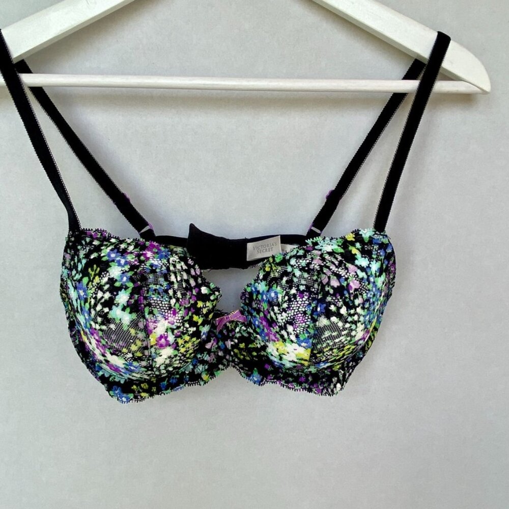 Victoria's Secret Bra Black Whimsigoth Dark Fairy floral Lace Push Up Sz 34C